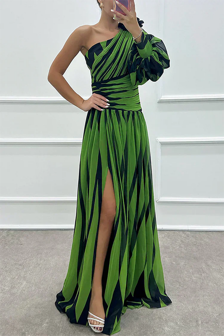 Hazel™ | Elegancka sukienka maxi w paski na jedno ramię