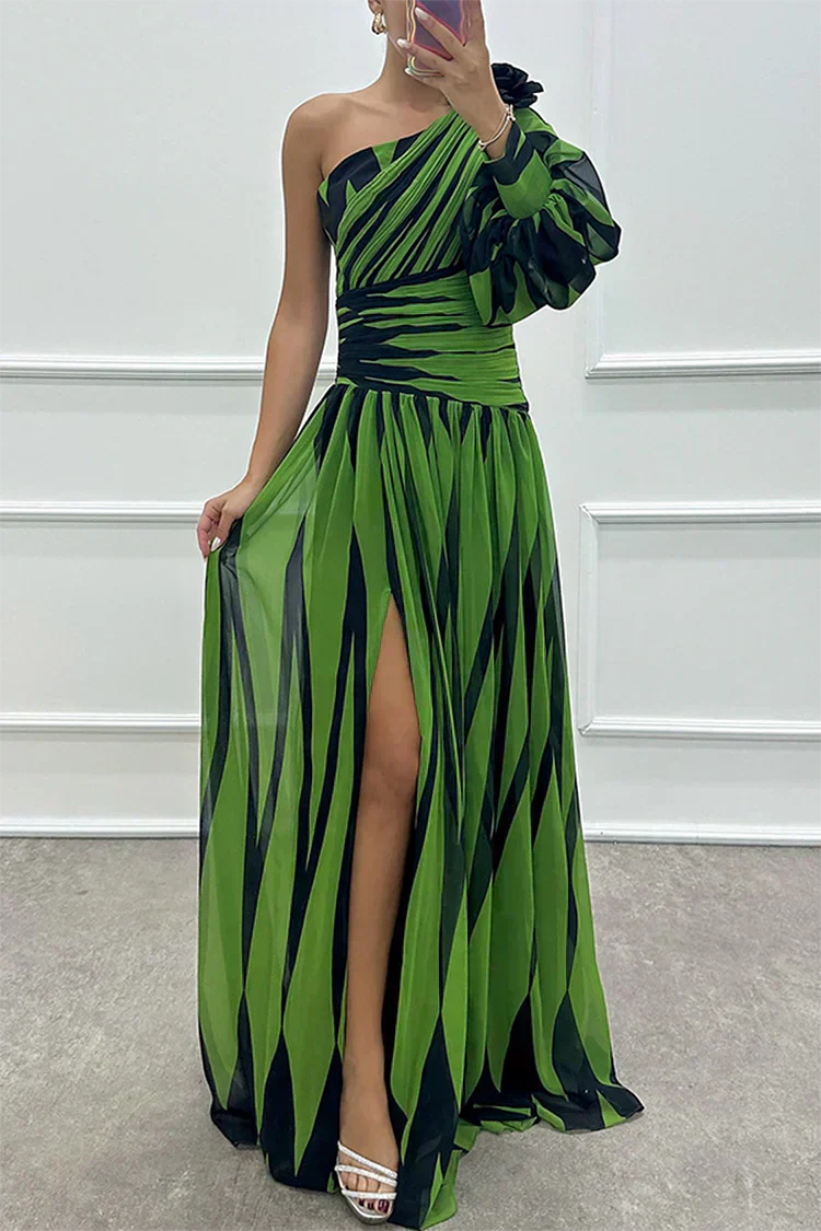 Hazel™ | Elegancka sukienka maxi w paski na jedno ramię