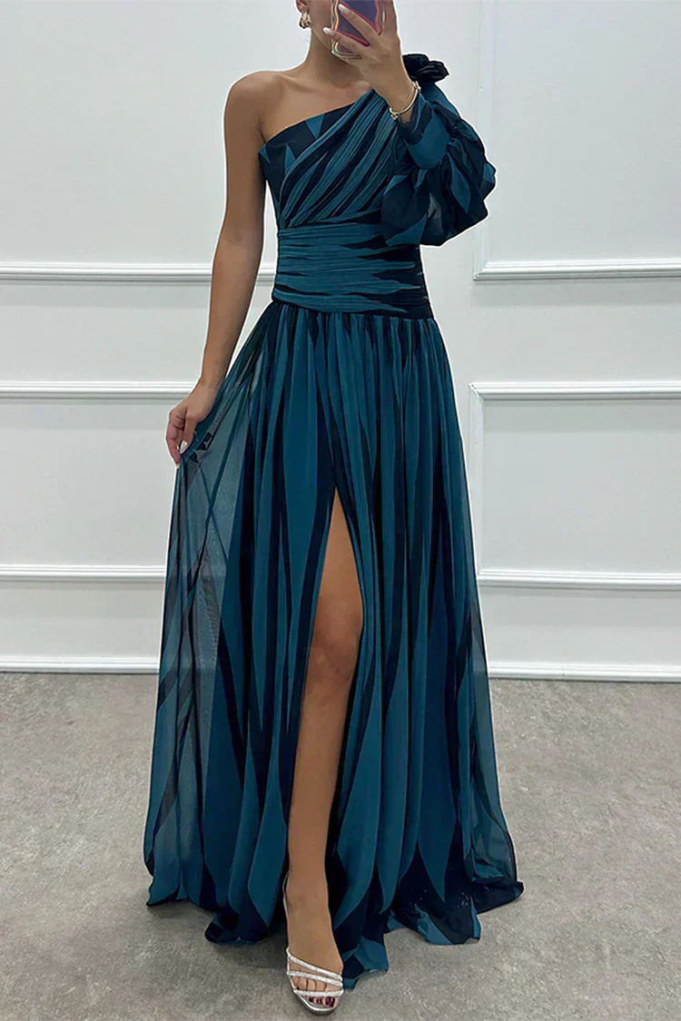Hazel™ | Elegancka sukienka maxi w paski na jedno ramię