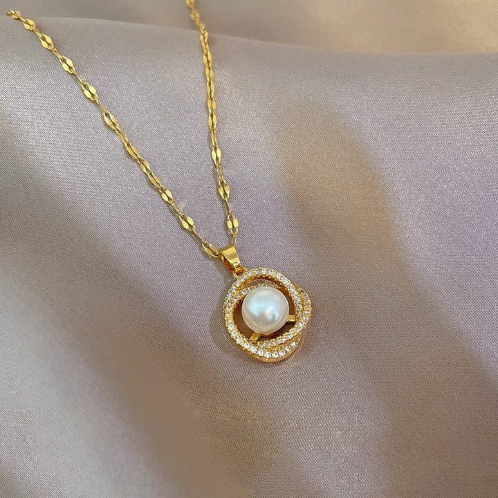 Elegancki wisiorek Burchette z pereł