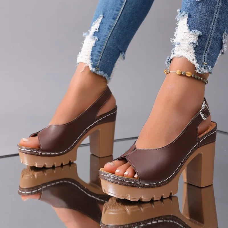 Vivienne Chunky Heels – Stylowe buty na masywnych obcasach na co dzień