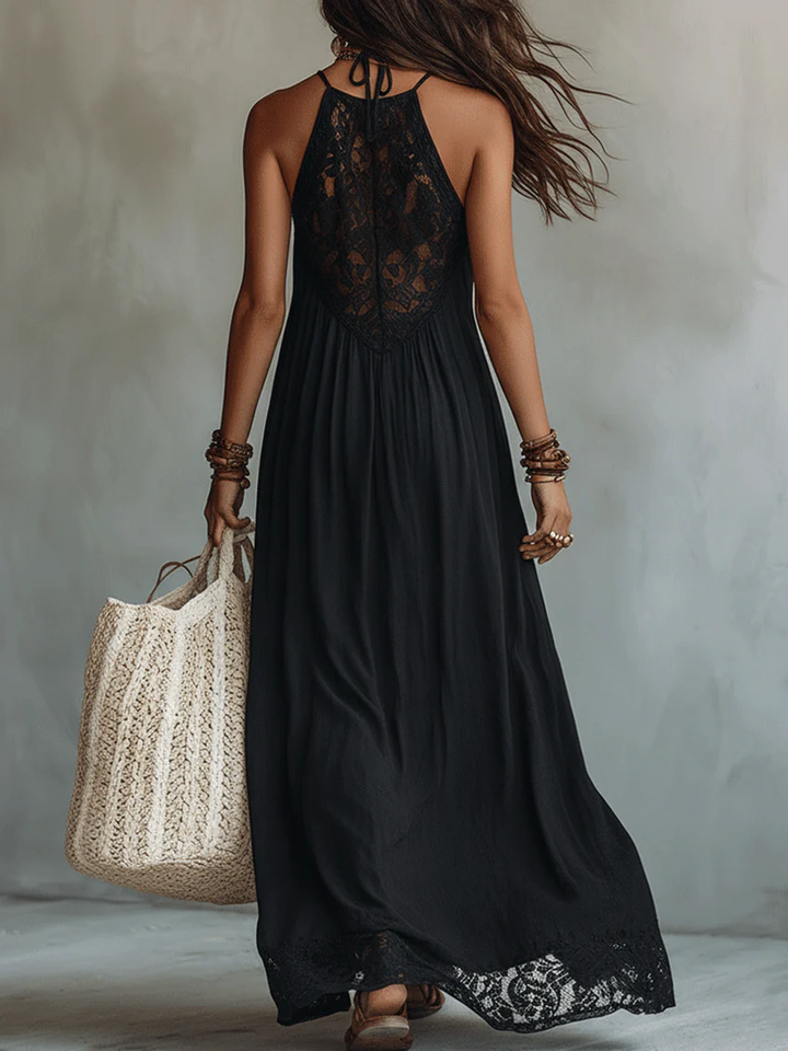 Boho czarna maxi sukienka bezrękawowa z koronkowym wykończeniem