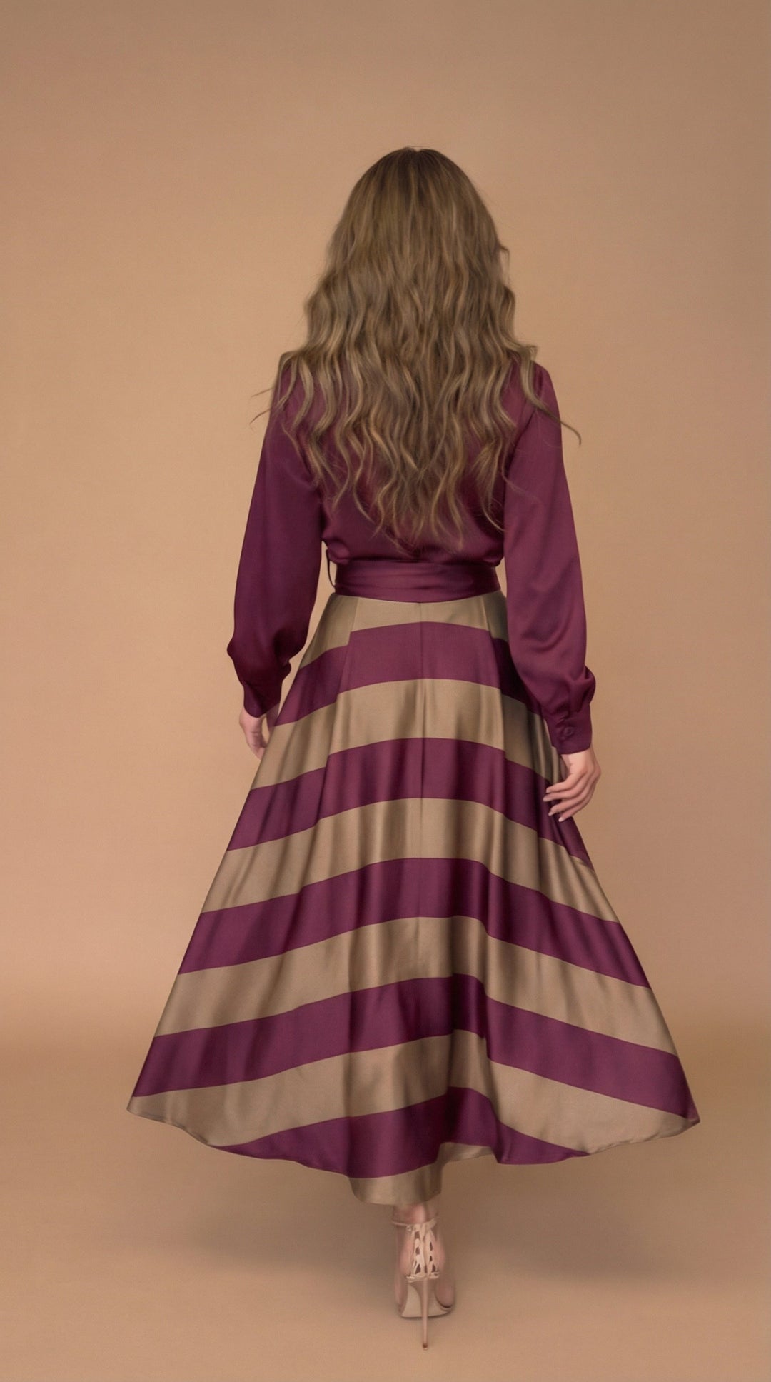 Mila™ | Sukienka maxi w paski
